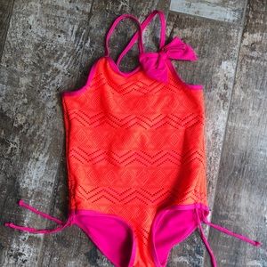 EUC Little Girls one piece size 6x